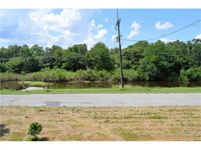 4555 Bayou Road St. Bernard, LA 70085 - Photo 2 of 25 Gallery Image 2