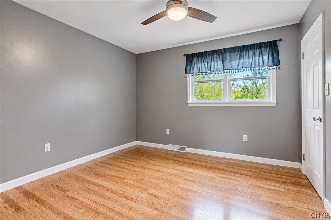 2831 Oneida Street Sauquoit, NY 13456 - Photo 25 of 49 Gallery Image 25