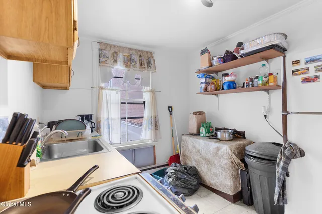 $389,900 | 113-115 South Ferry Street, Schenectady, NY 12305