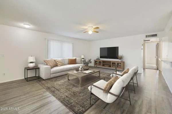 $1,325 | 756 East Joan D Arc Avenue, Phoenix, AZ 85022