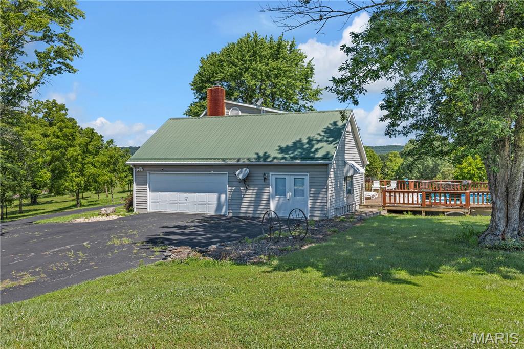 2302 Berkemeyer Road Hermann, MO 65041 - Photo 6 of 73