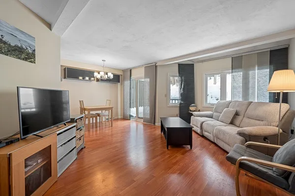 $355,000 | 182 Weatherstone Drive, Unit 182, Worcester, MA 01604