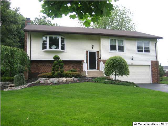 11 Indian Hill Road Freehold, NJ 07728 - Photo 1 of 3 Primary Photo