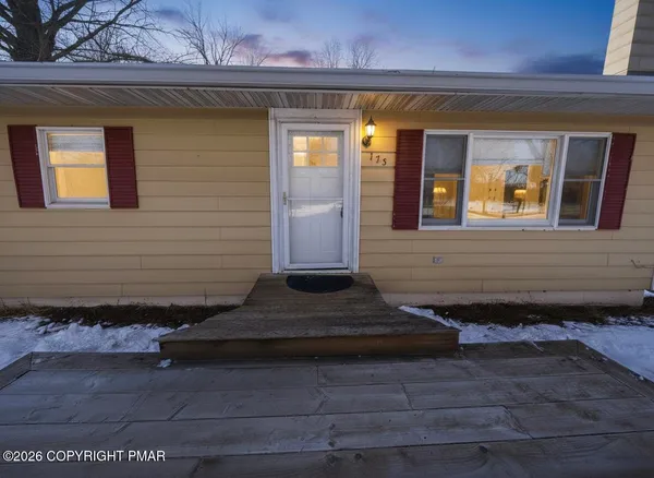 $1,650 | 175 Bollinger Drive, Unit A, Mount Bethel, PA 18343