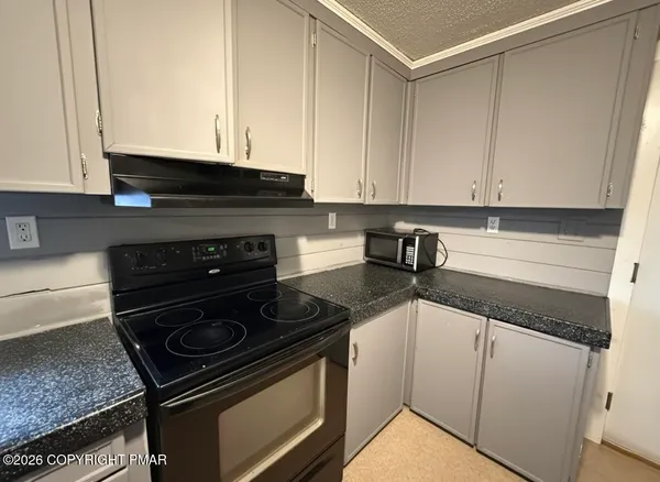 $1,650 | 175 Bollinger Drive, Unit A, Mount Bethel, PA 18343