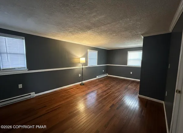 $1,650 | 175 Bollinger Drive, Unit A, Mount Bethel, PA 18343