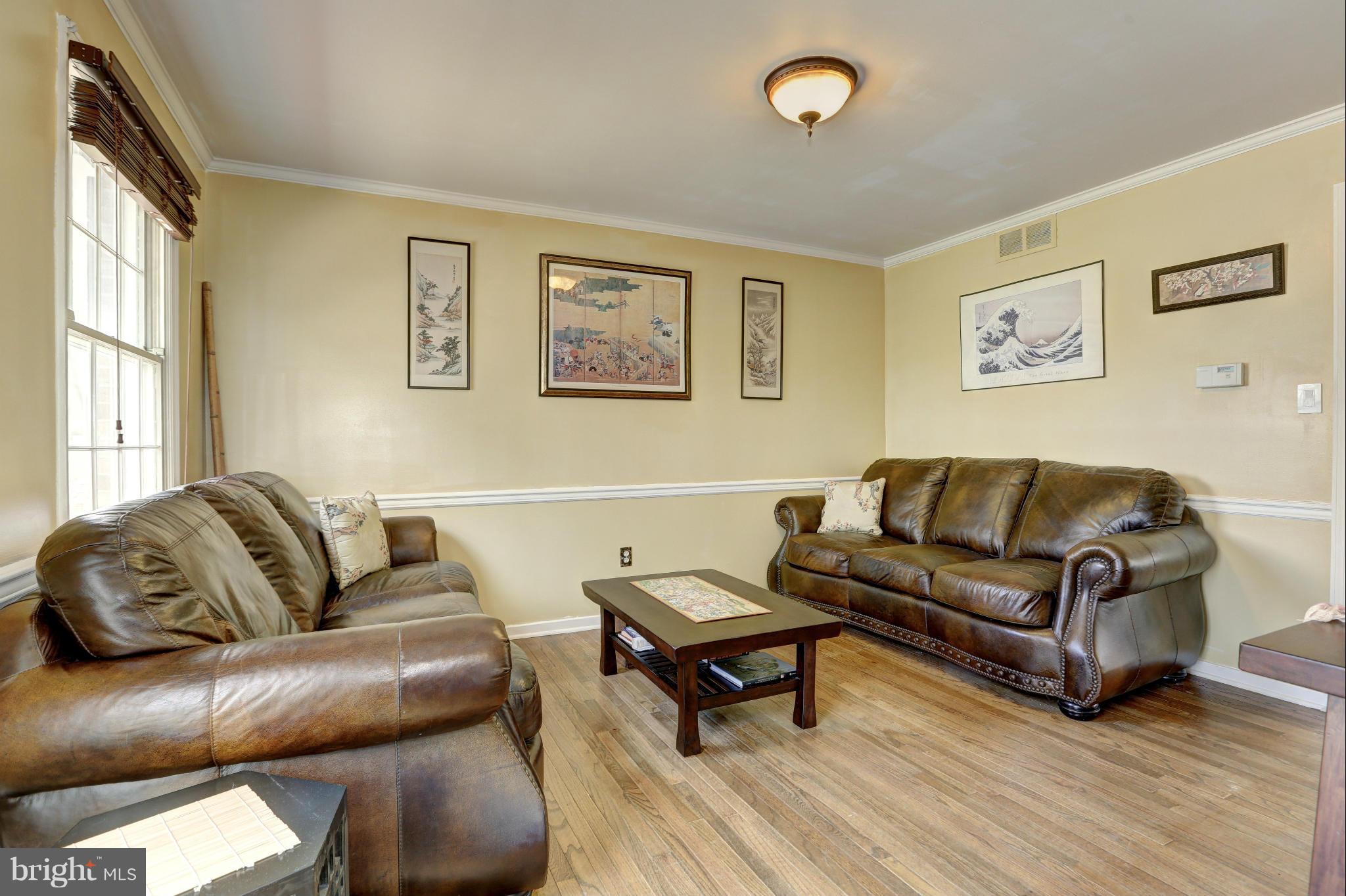 6048 Stevens Forest Road Columbia, MD 21045 - Photo 15 of 30 Living Room