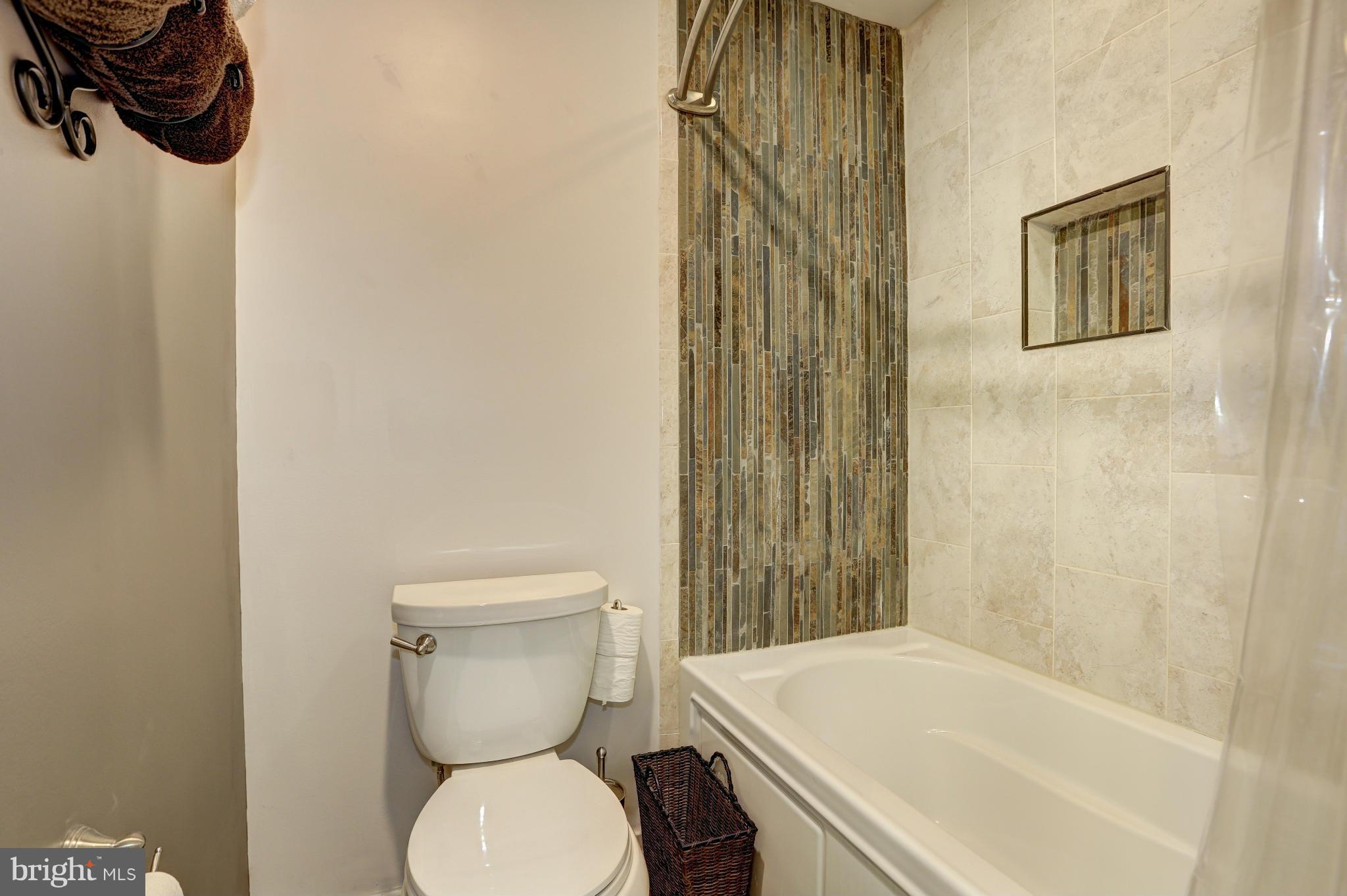 6048 Stevens Forest Road Columbia, MD 21045 - Photo 24 of 30 Second Full Bath