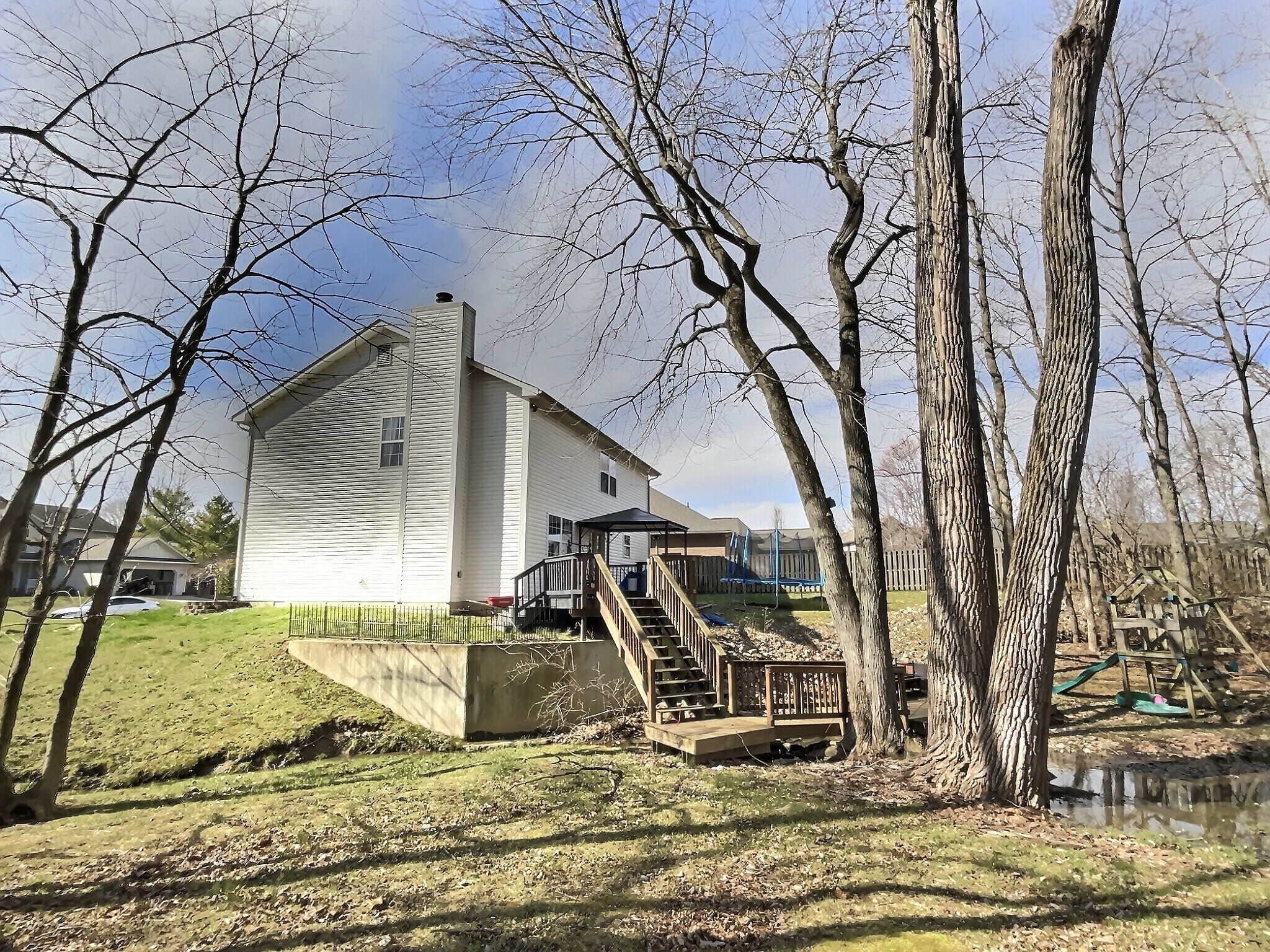 2899 Prairie Stream Way Columbus, IN 47203 - Photo 15 of 18 Gallery Image 15