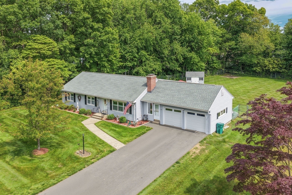 296 Pease Road East Longmeadow, MA 01028 - Photo 3 of 42