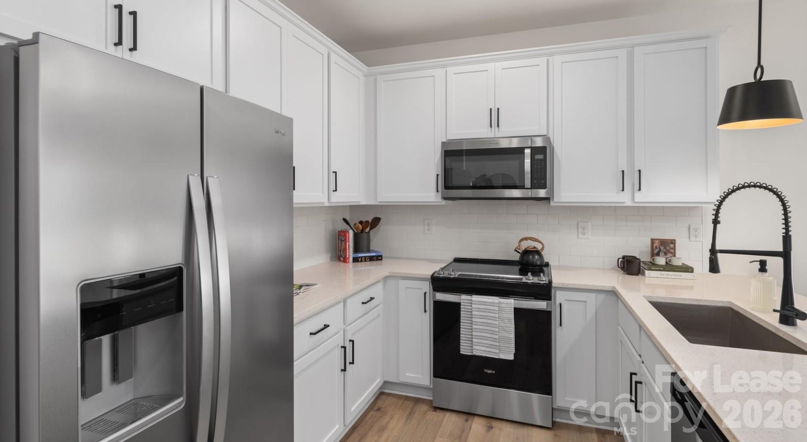 8620 Steele Creek Road, Unit DOGWOOD Charlotte, NC 28278 - Photo 4 of 23