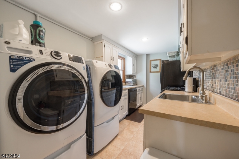 209 Northfield Road Millington, NJ 07946 - Photo 26 of 38