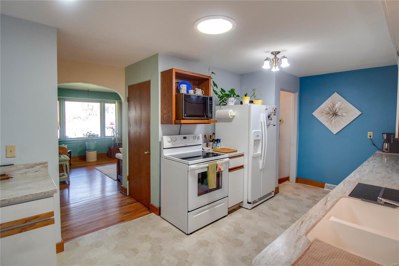 3315 Humbert Road Alton, IL 62002 - Photo 11 of 45 Gallery Image 11