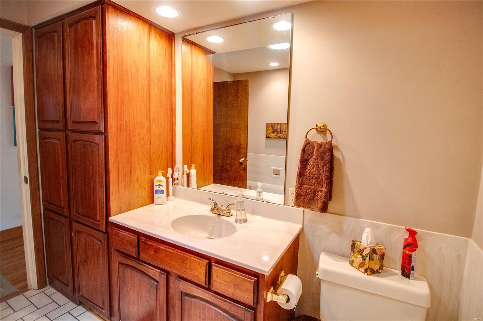 3315 Humbert Road Alton, IL 62002 - Photo 27 of 45 Gallery Image 27