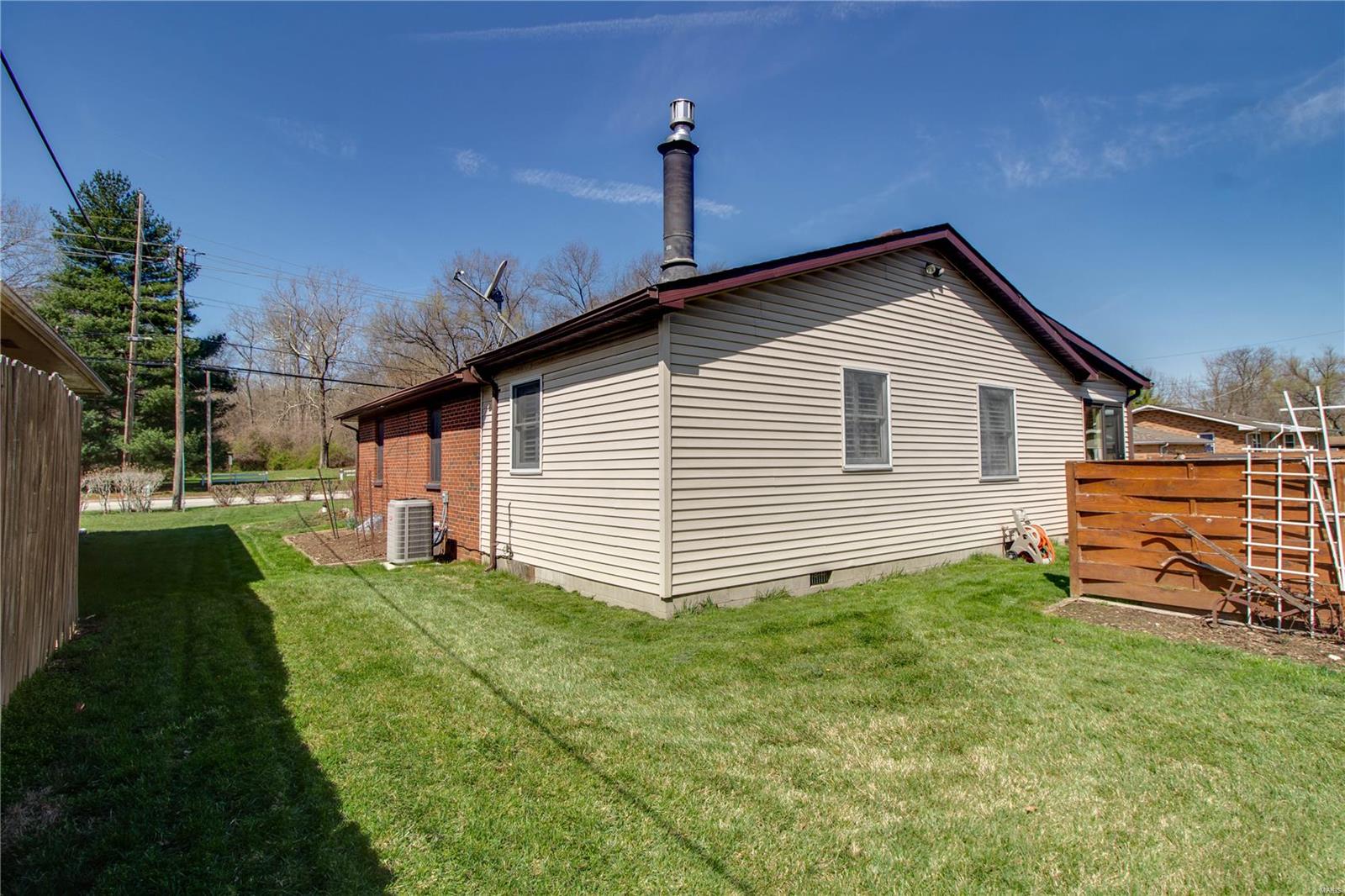 3315 Humbert Road Alton, IL 62002 - Photo 40 of 45 Gallery Image 40