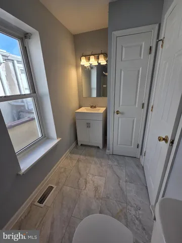 $1,700 | 1116 North Walnut Street, Wilmington, DE 19801