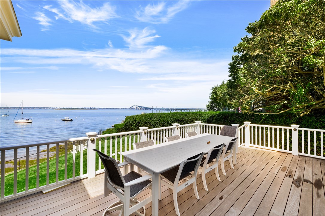 96 Washington Street Newport, RI 02840 - Photo 12 of 28
