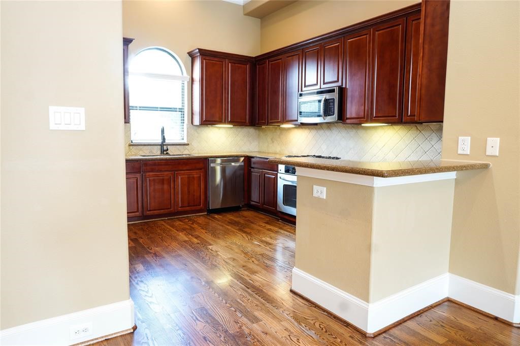 301 Gregg Street Houston, TX 77020 - Photo 10 of 22 Gallery Image 10