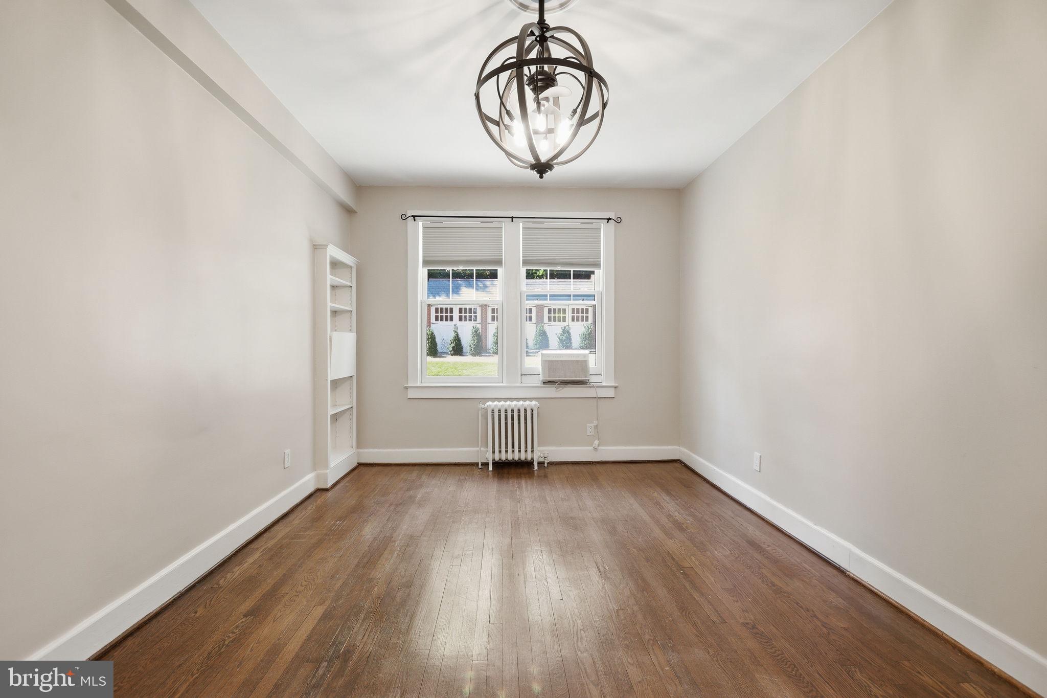 3018 Porter Street Northwest, Unit 103 Washington, DC 20008 - Photo 9 of 27 Living Area