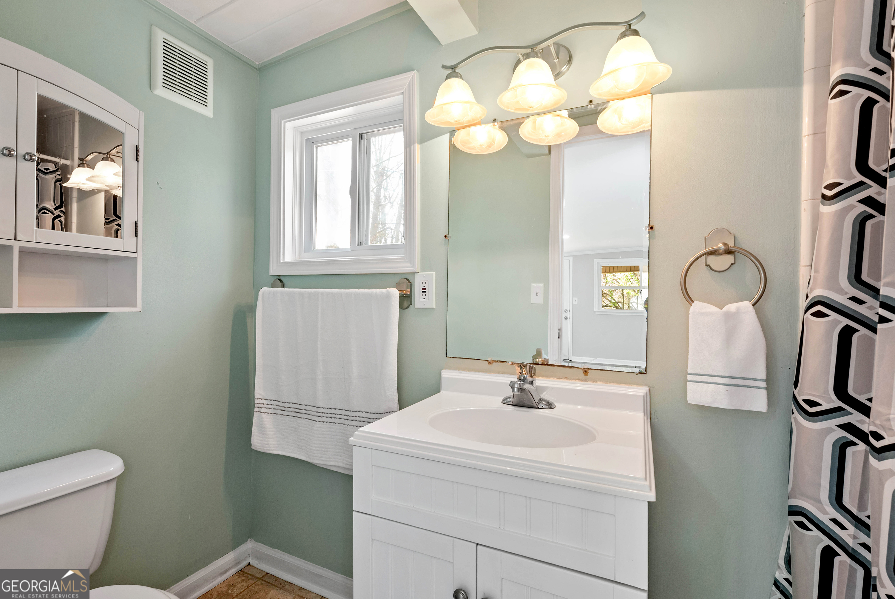 726 Peachtree Road Jefferson, GA 30549 - Photo 11 of 46