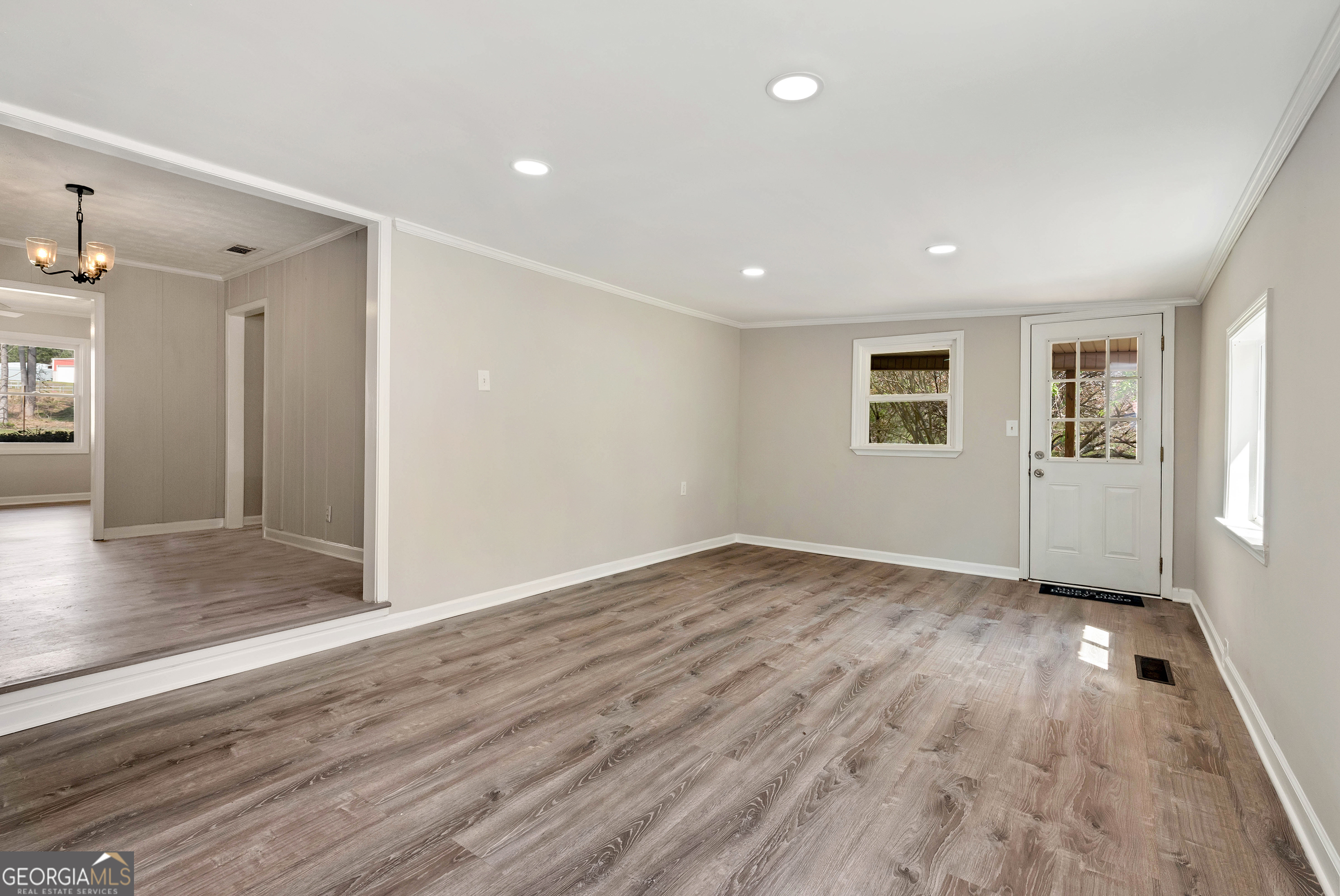 726 Peachtree Road Jefferson, GA 30549 - Photo 8 of 46