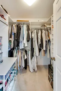 $450,000 | 654 Picardy Circle, Northbrook, IL 60062