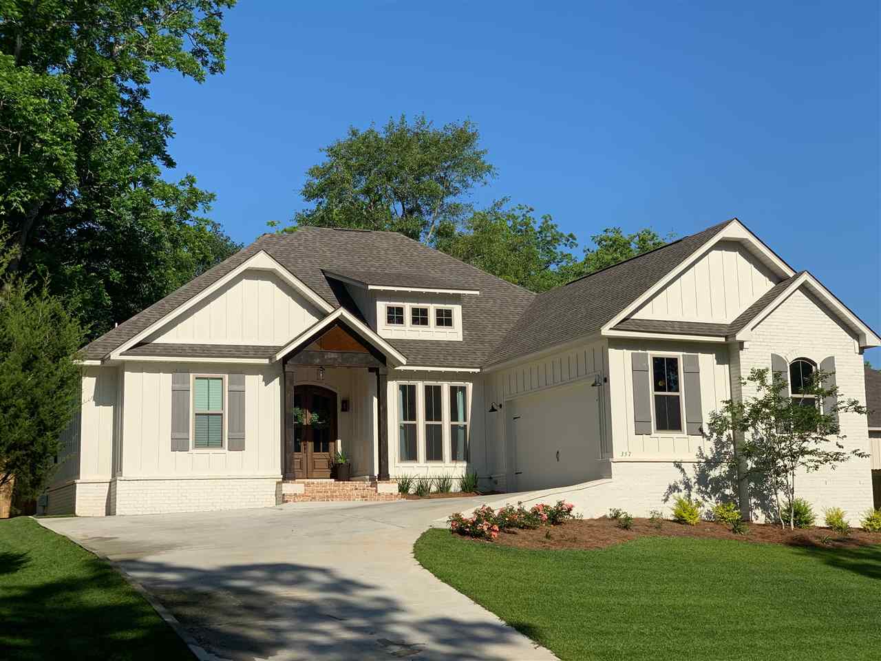 357 Pecan Ridge Boulevard Fairhope, AL 36532 - Photo 1 of 16
