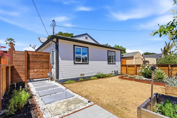 $699,000 | 1257 Laurel Avenue, East Palo Alto, CA 94303