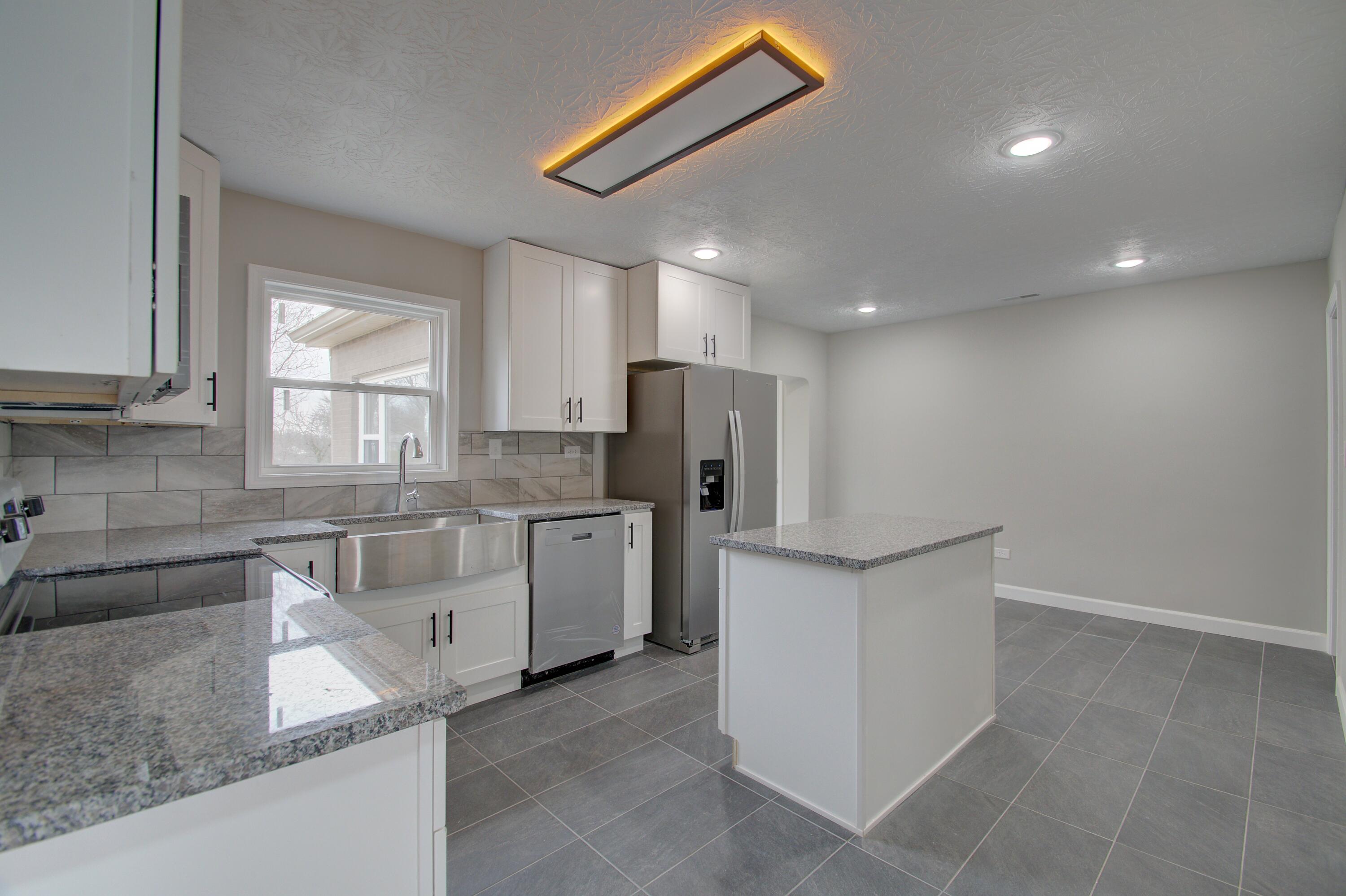 5873 Taylor Mill Road Covington, KY 41015 - Photo 6 of 25 Gallery Image 6