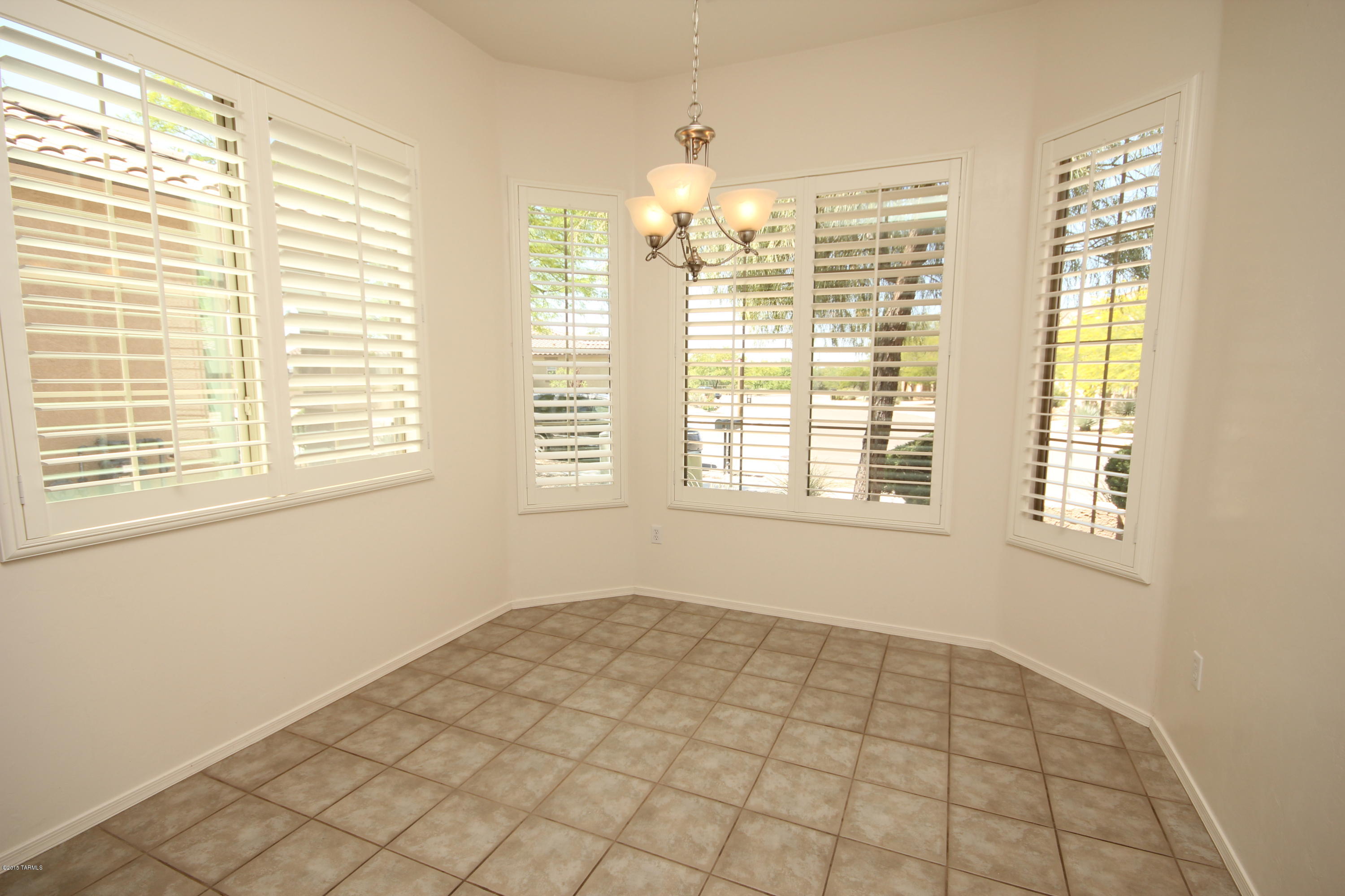 12874 Bloomington Loop Tucson, AZ 85755 - Photo 7 of 44