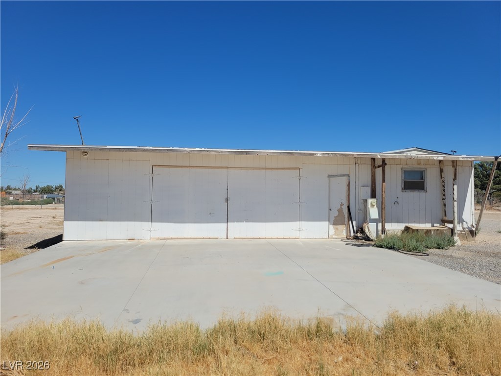 7950 South Wildhorse Road Pahrump, NV 89061 - Photo 2 of 28