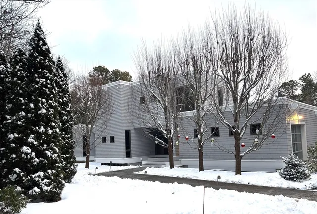 $2,659,000 | 37 The Hunt Circle, Mashpee, MA 02649