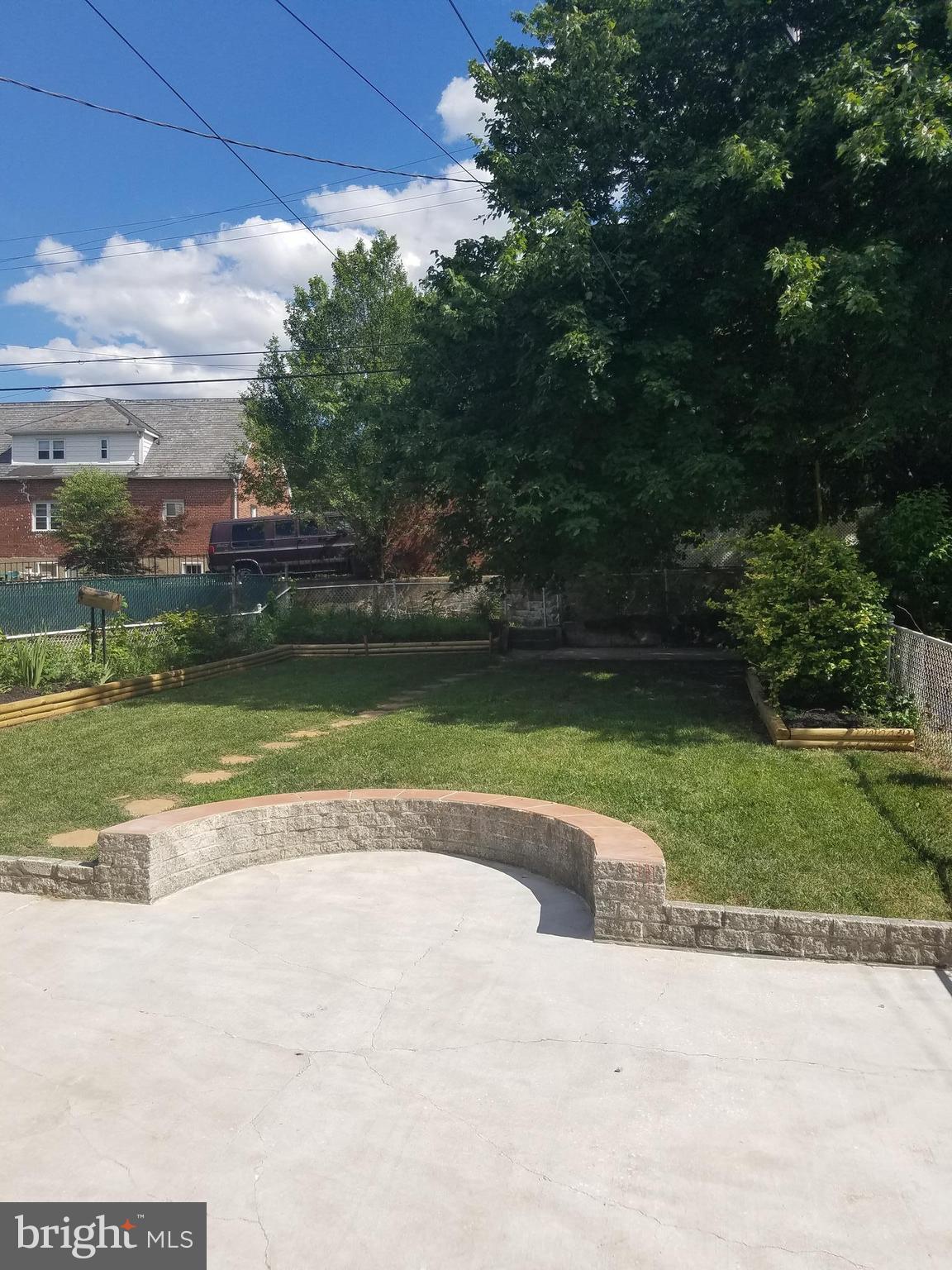 5109 Plymouth Road Baltimore, MD 21214 - Photo 6 of 19 Exterior (Rear)