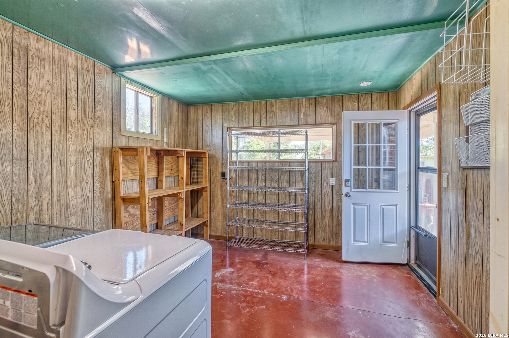 440 South Getty Street Uvalde, TX 78801 - Photo 16 of 39