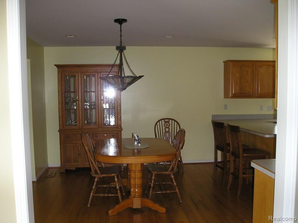 4025 Belle Ridge Drive Dryden, MI 48428 - Photo 40 of 43 View of dining area viewed from the Great Room.
