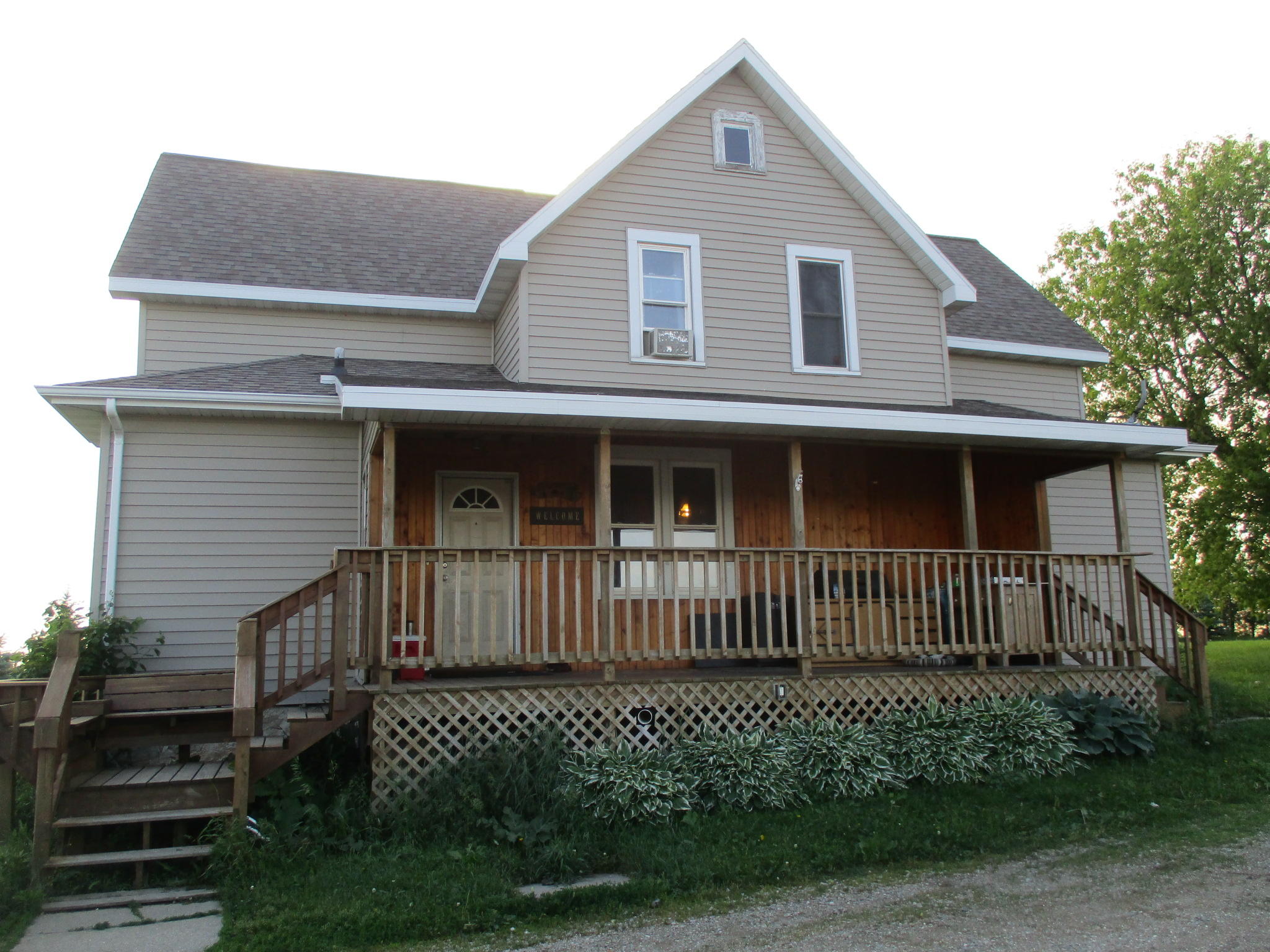 11205 County Highway Reedsville, WI 54230 - Photo 1 of 1 Covered Porch