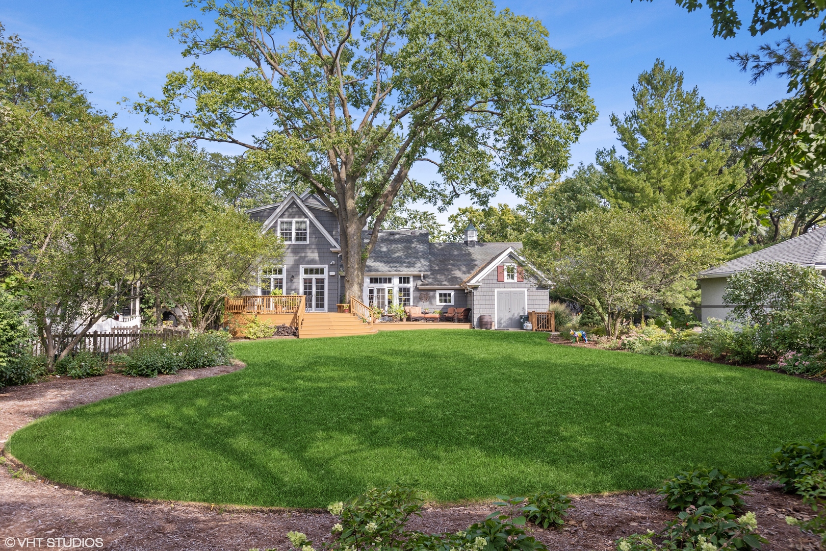 142 Akenside Road Riverside, IL 60546 - Photo 43 of 43