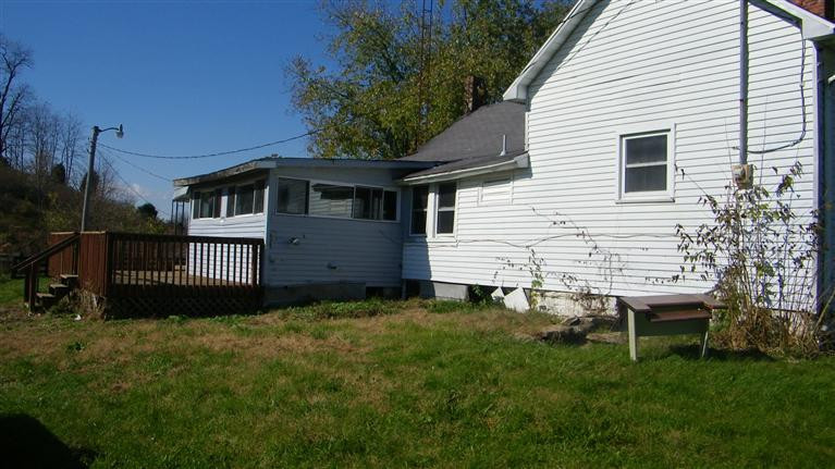 1054 Moorefield Road Carlisle, KY 40311 - Photo 3 of 5 Photo 3