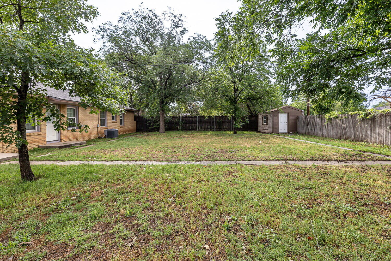 3115 32nd Street Lubbock, TX 79410 - Photo 37 of 39 3115 32nd-13