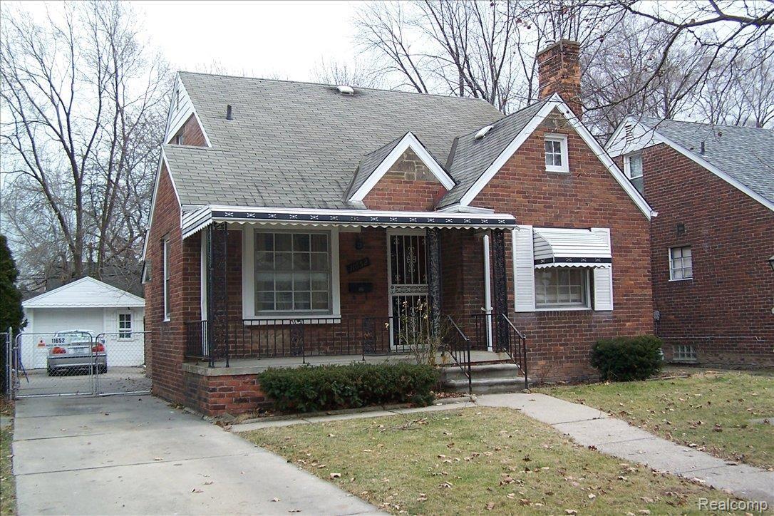 11652 Nottingham Road Detroit, MI 48224 - Photo 1 of 18 100_4023
