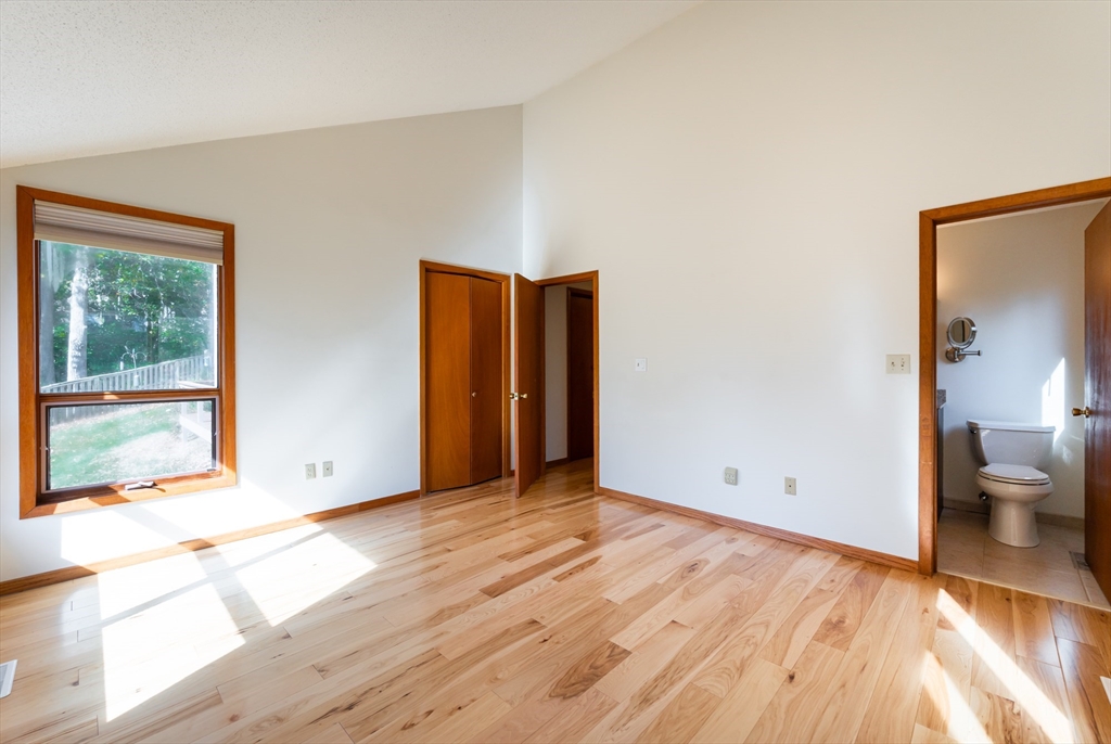 31 Edgehill Road Haverhill, MA 01830 - Photo 12 of 42 Gallery Image 12