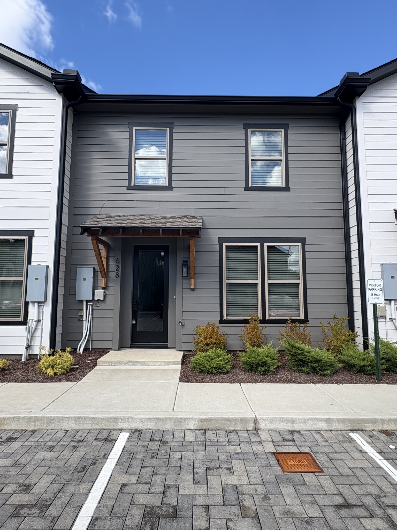609 Wallace Road Nashville, TN 37211 - Photo 2 of 38 a front view of a house