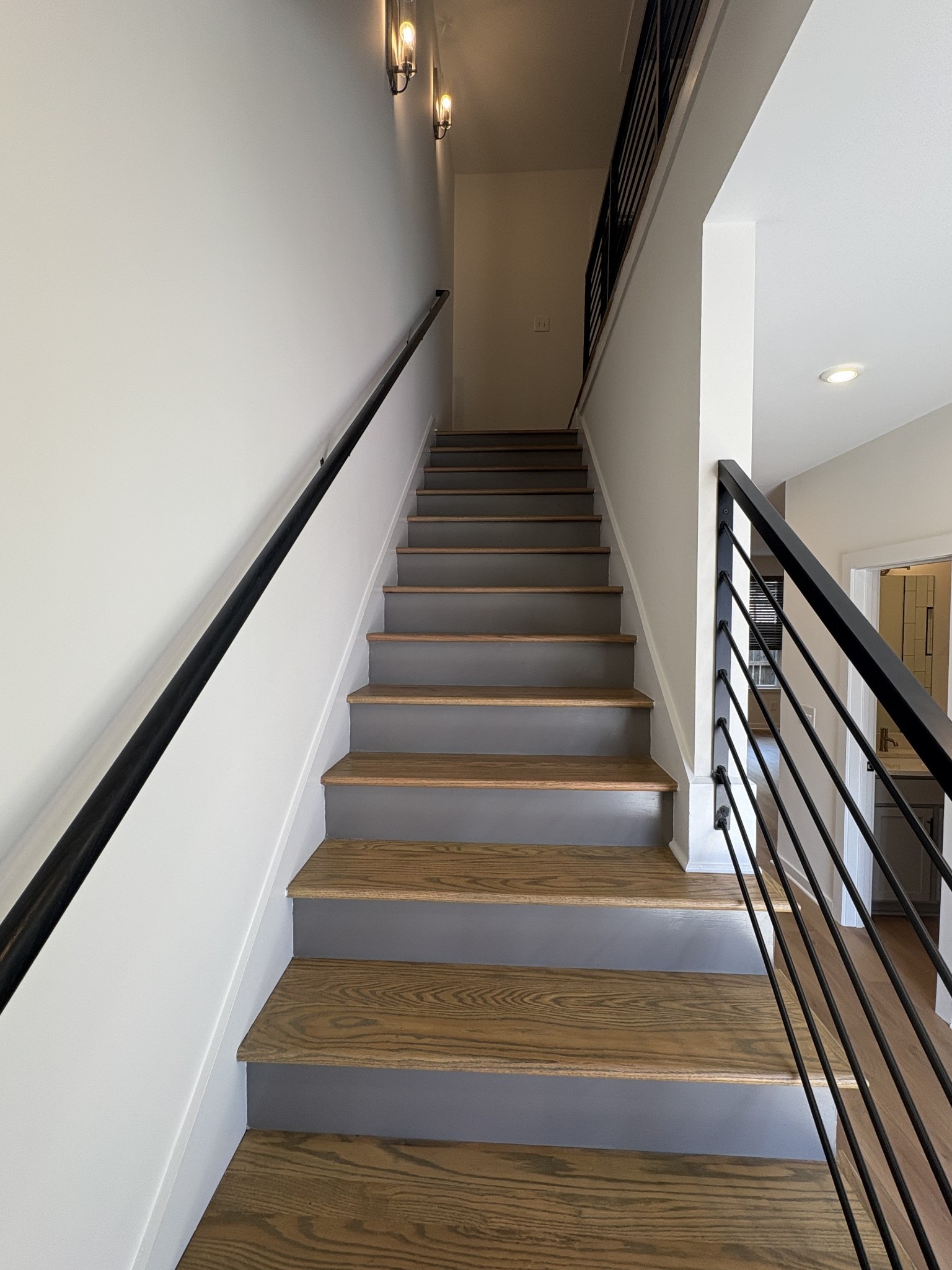 609 Wallace Road Nashville, TN 37211 - Photo 6 of 38 a view of entryway