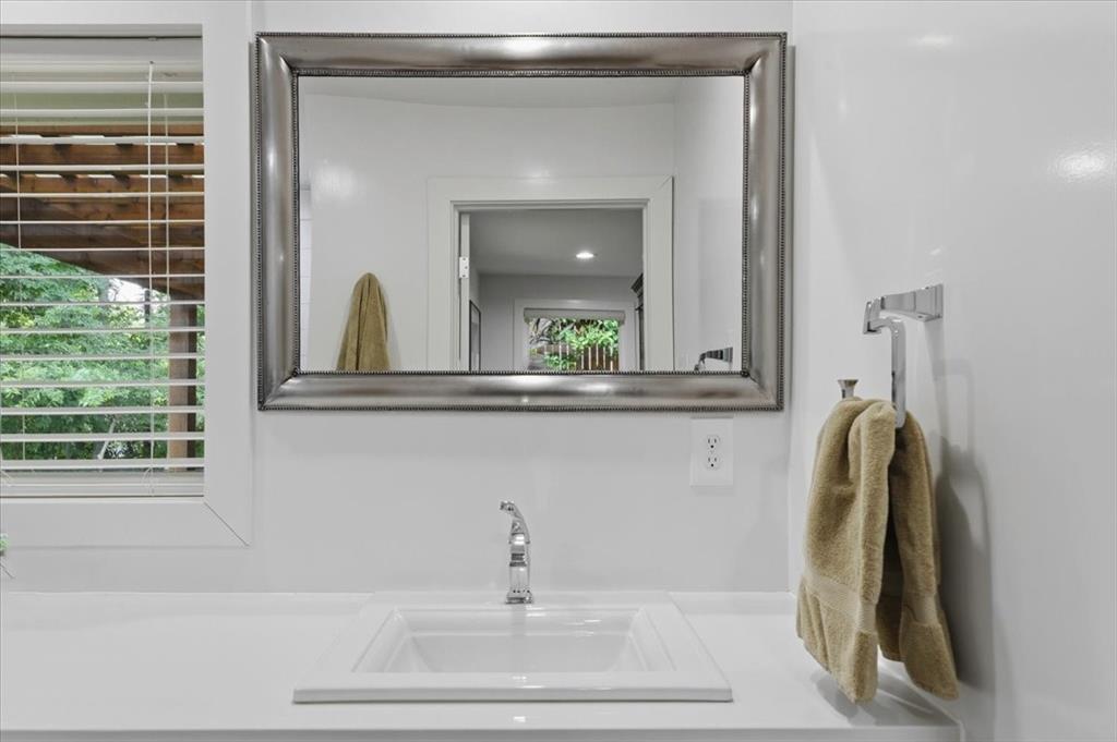 6117 Ridgeway Street Fort Worth, TX 76116 - Photo 21 of 40 Gallery Image 21