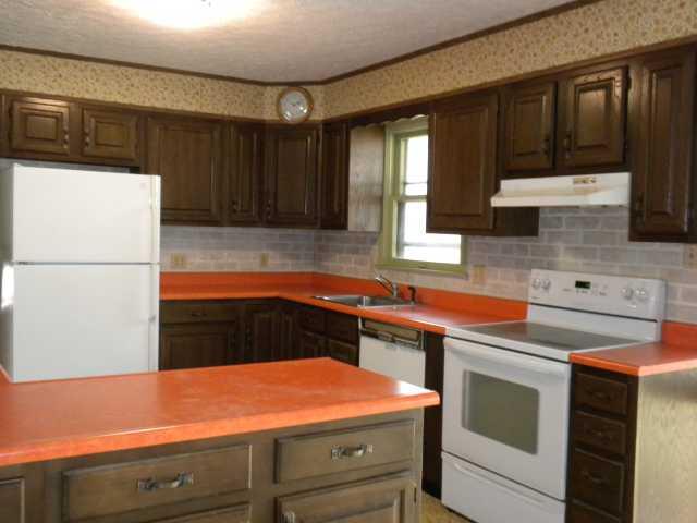 3402 Pinecrest Road Indianapolis, IN 46234 - Photo 2 of 9 Gallery Image 2
