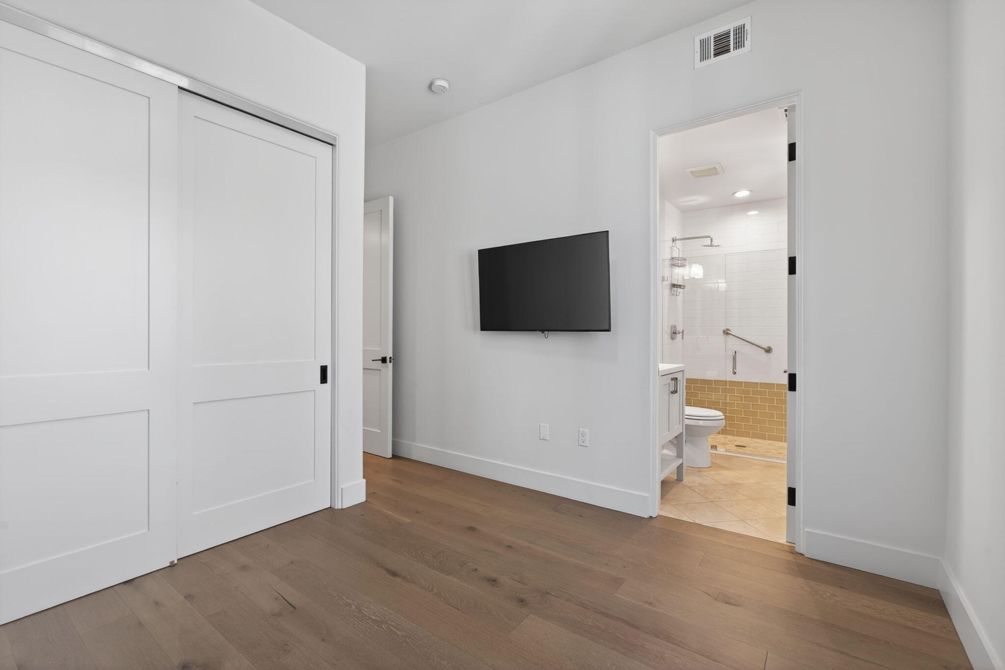 3718 State Street, Unit 139 Santa Barbara, CA 93105 - Photo 25 of 34 a view of a livingroom with wooden floor