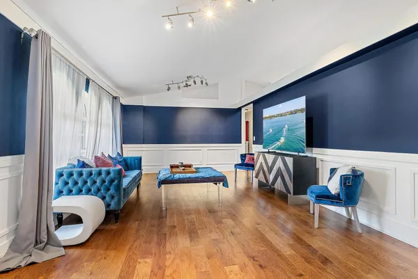 $9,900 | 542 North Cypress Drive, Tequesta, FL 33469