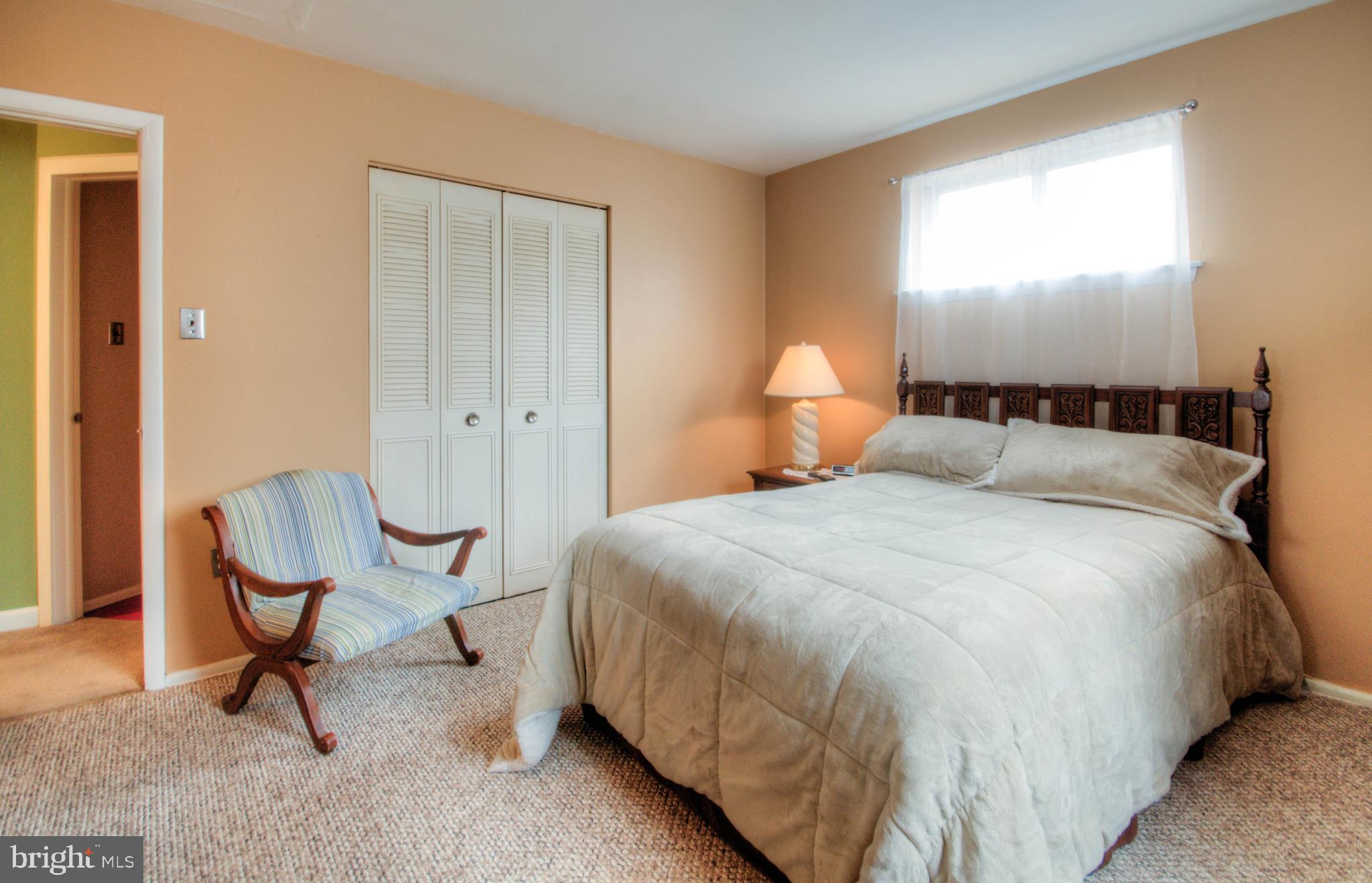 304 Peach Road Bellmawr, NJ 08031 - Photo 16 of 28 Neutral decor