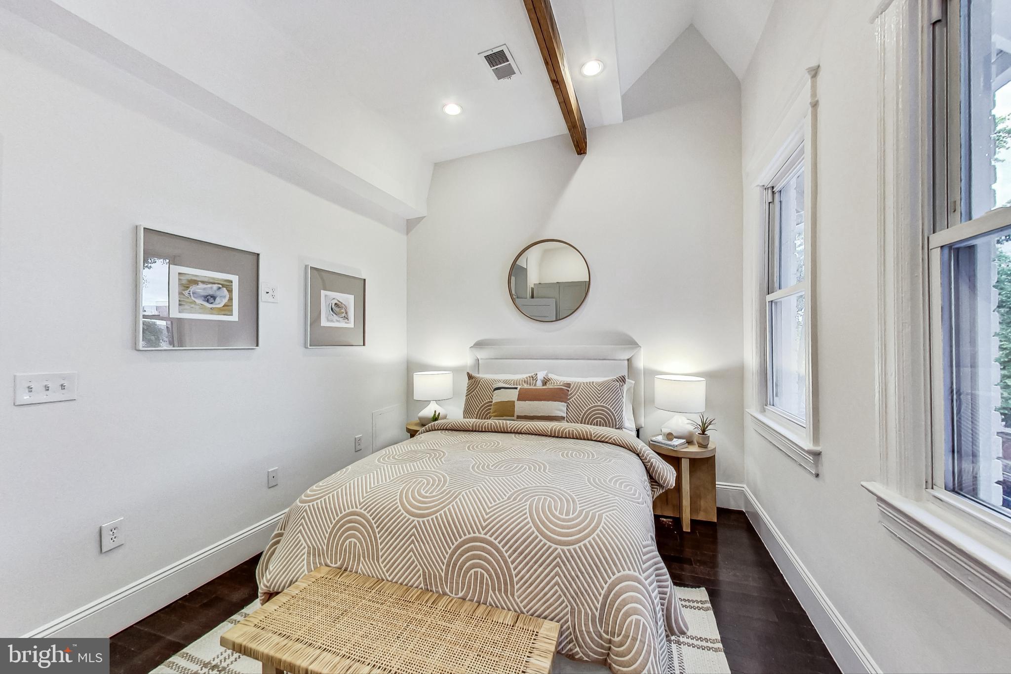 655 Morris Place Northeast Washington, DC 20002 - Photo 13 of 29