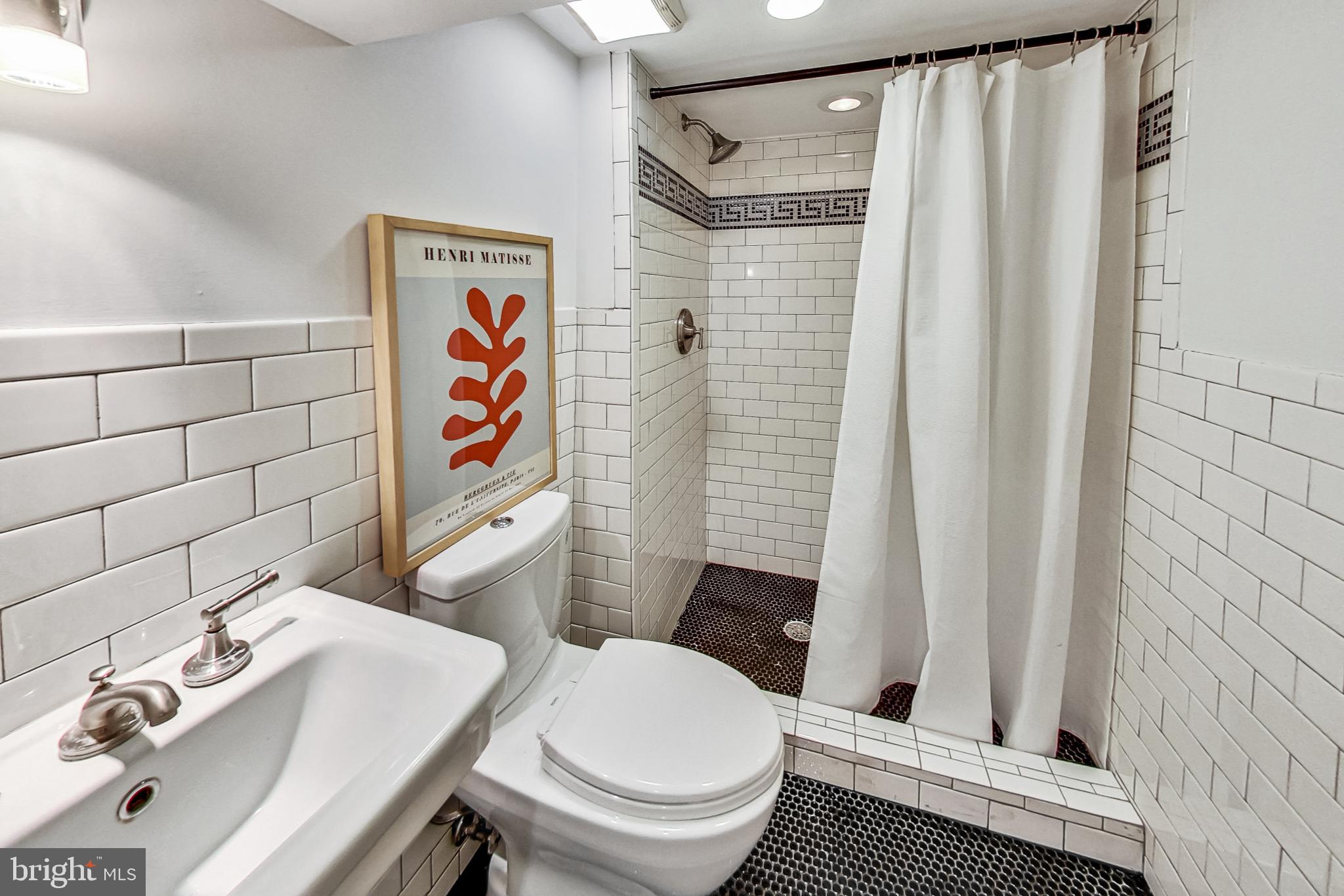 655 Morris Place Northeast Washington, DC 20002 - Photo 23 of 29